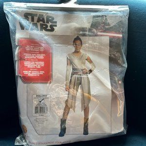 Disney Rubies Authentic Rey Adult Costume - Worn Once - Perfect for Halloween!